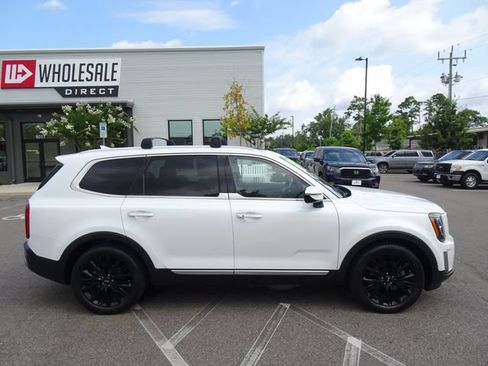 Used 2020 Kia Telluride SX w/ SX Prestige Package AWD/4WD image 3