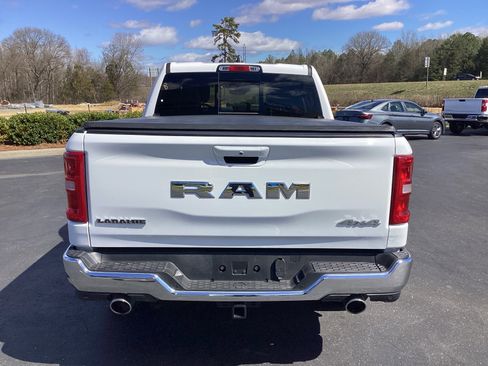 Used 2025 RAM 1500 Laramie image 3