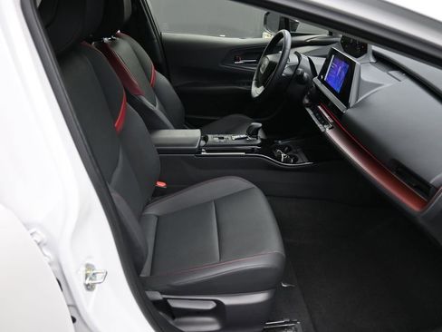 Used 2024 Toyota Prius Prime FWD image 24