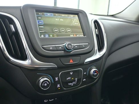Used 2019 Chevrolet Equinox LT image 20