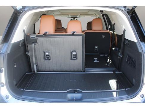 New 2026 Nissan Pathfinder Platinum AWD/4WD image 50
