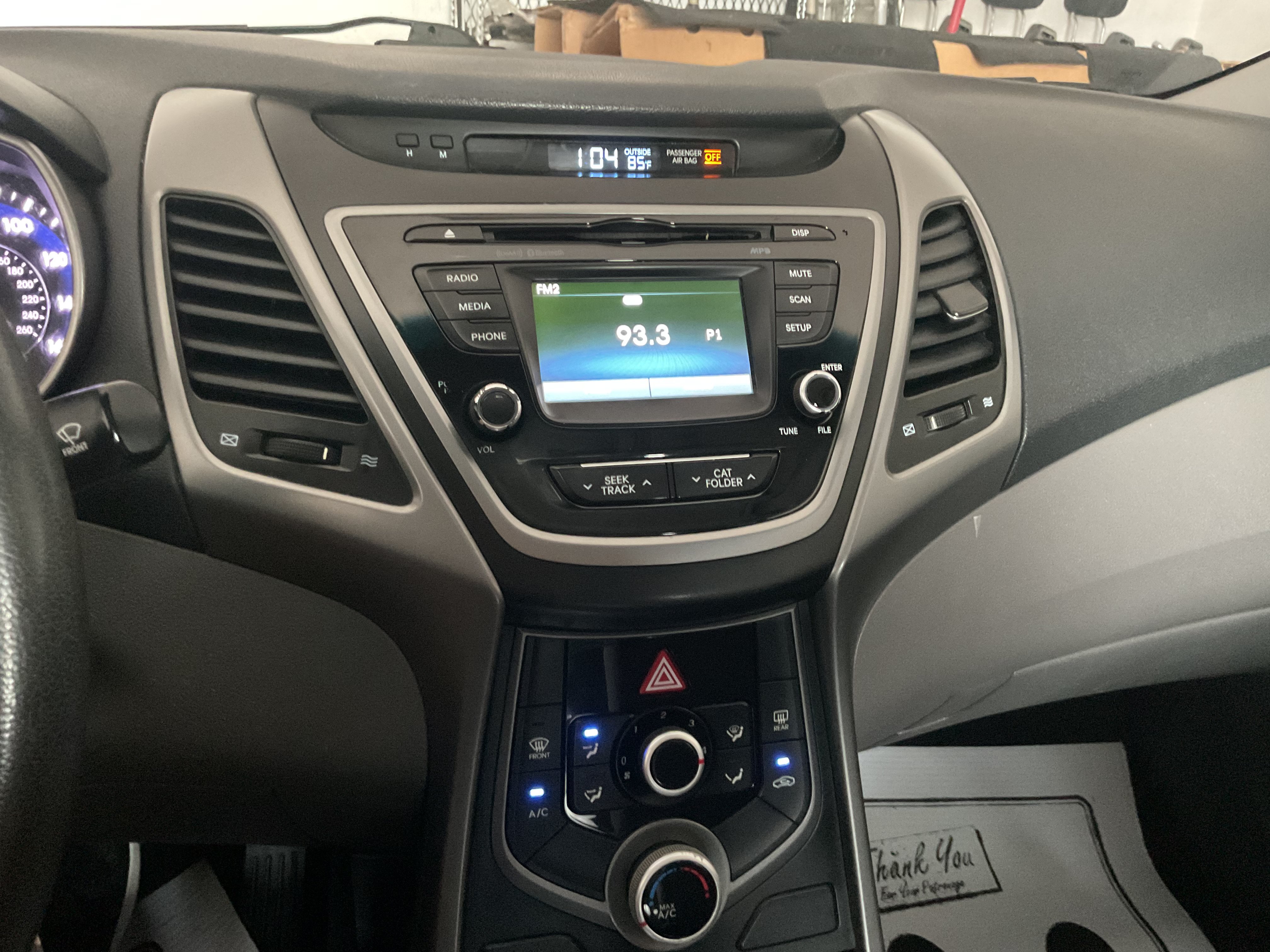 Used 2015 Hyundai Elantra SE w/ Option Group 02 FWD image 19