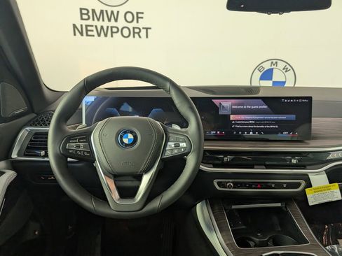 New 2026 BMW X5 xDrive50e AWD/4WD image 18