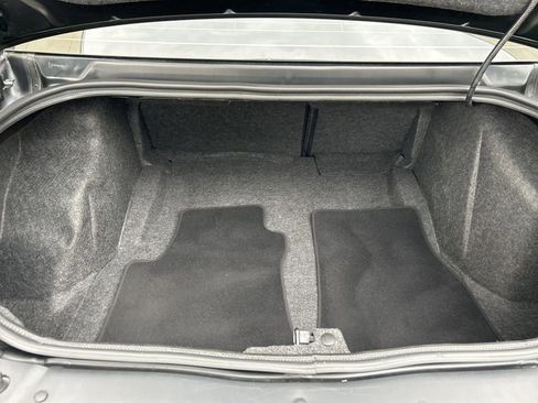 Used 2022 Dodge Challenger R/T w/ Plus Package image 31