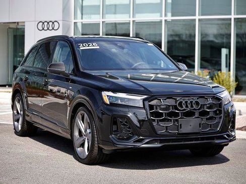 Certified 2026 Audi Q7 3.0T Prestige image 2