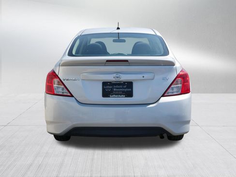 Used 2017 Nissan Versa SV FWD image 6