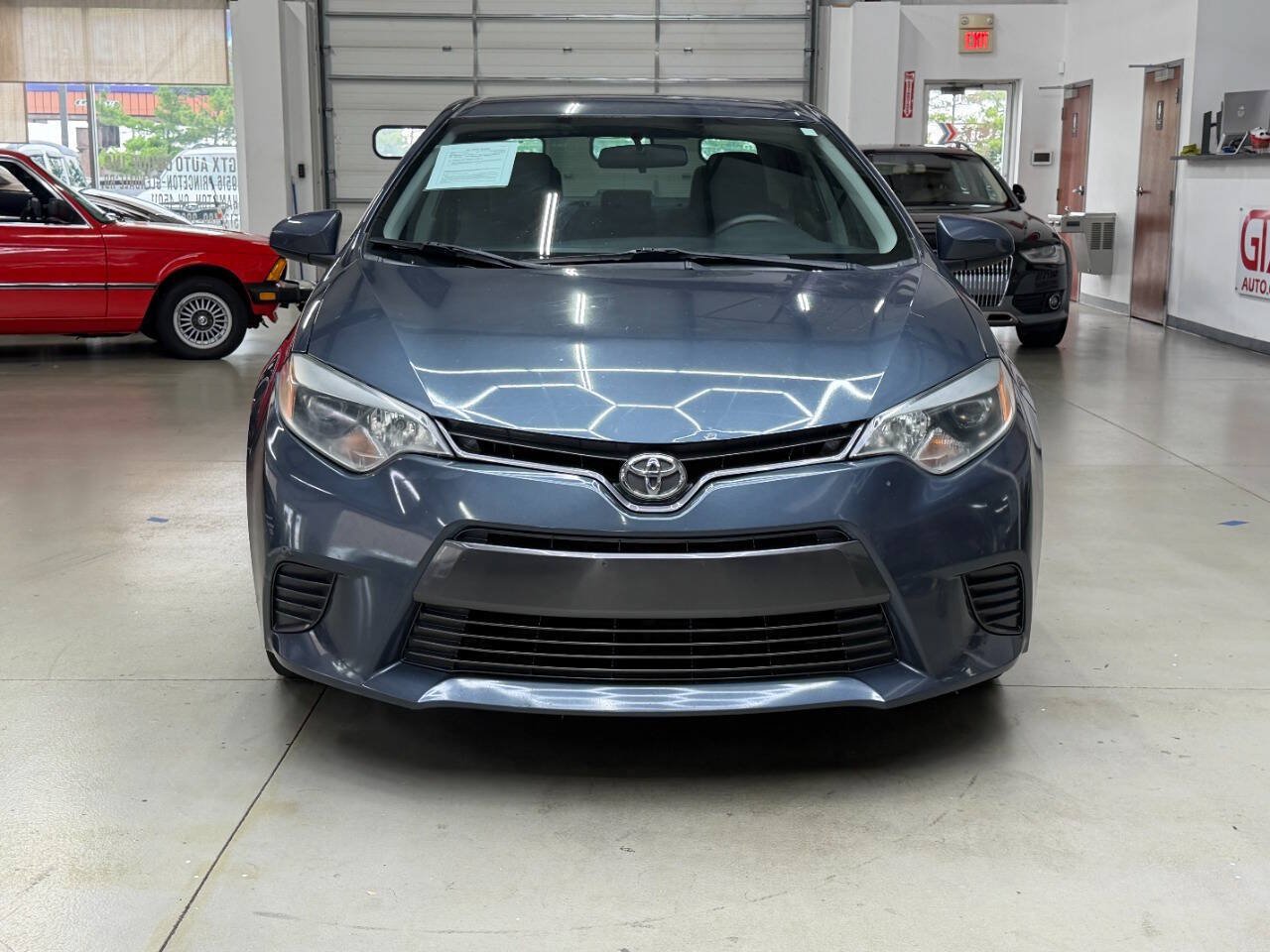 Used 2016 Toyota Corolla LE FWD image 6