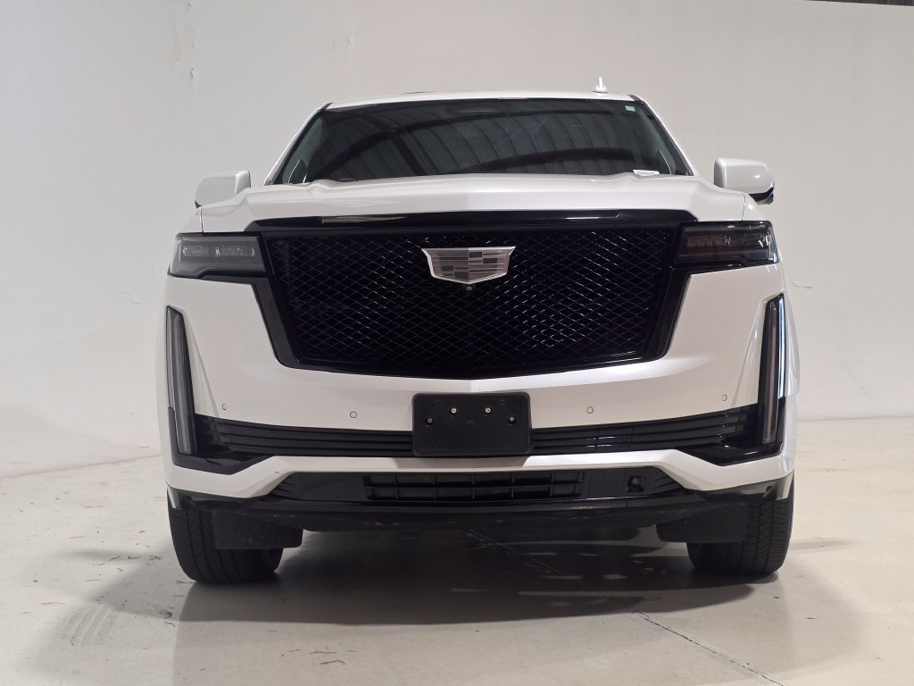 Used 2021 Cadillac Escalade ESV Sport Platinum w/ LPO, ONYX Package AWD/4WD image 2