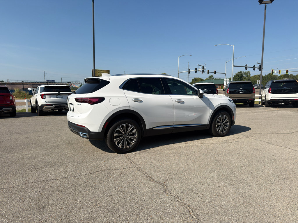 Used 2024 Buick Envision Preferred AWD/4WD image 5