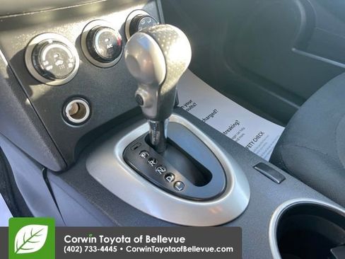 Used 2013 Nissan Rogue S image 22