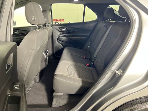 Used 2024 Chevrolet Equinox LT FWD image 24
