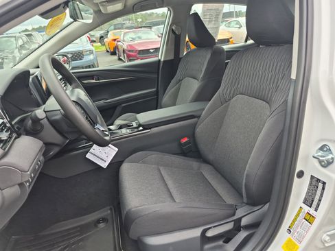 Used 2026 Toyota Camry LE image 12