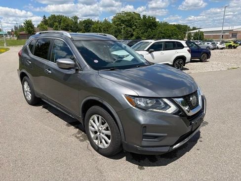 Used 2018 Nissan Rogue SV AWD/4WD image 4