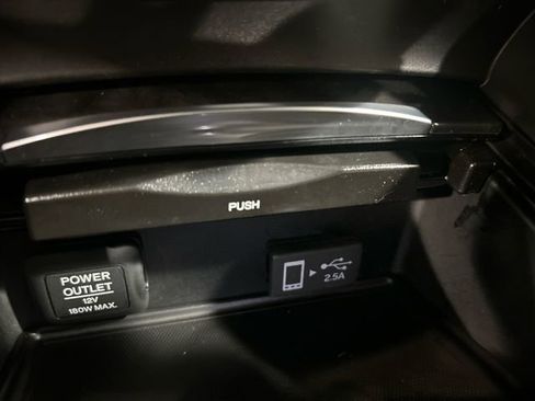 Used 2018 Acura TLX V6 SH-AWD w/ Technology Pkg image 21