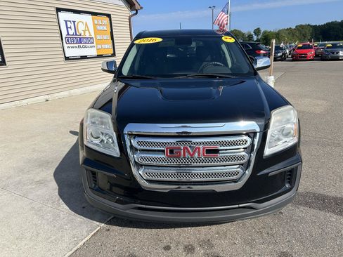 Used 2016 GMC Terrain SLE FWD image 2