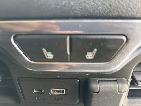 Used 2023 Chevrolet Silverado 2500 High Country w/ Z71 Off-Road Package image 23