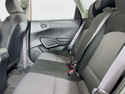 Used 2020 Kia Soul LX image 10
