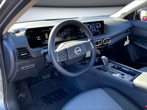 New 2026 Nissan Sentra SV FWD image 7