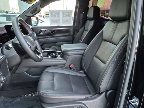Used 2025 Chevrolet Tahoe RST w/ Comfort Package RWD image 21