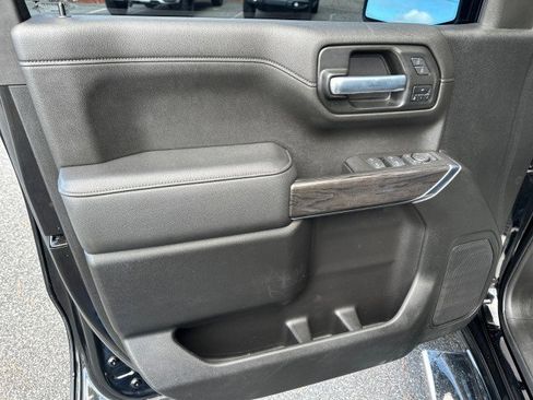 Used 2021 Chevrolet Silverado 1500 LTZ image 13