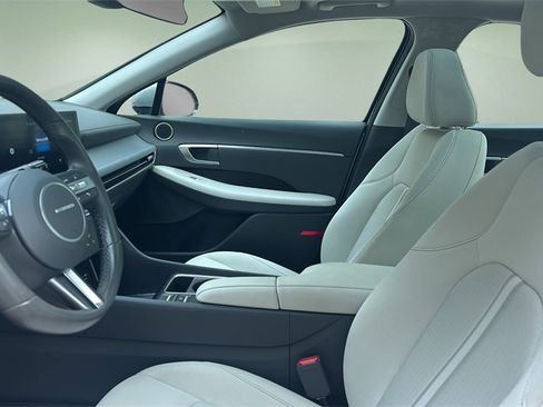 Certified 2025 Hyundai Sonata SEL image 16
