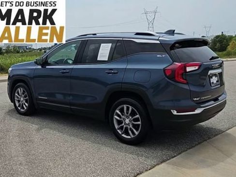 Used 2024 GMC Terrain SLT FWD image 6