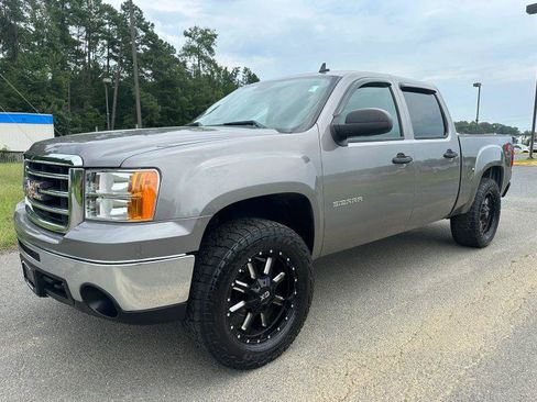 Used 2013 GMC Sierra 1500 SLE w/ Power Tech Package AWD/4WD image 1