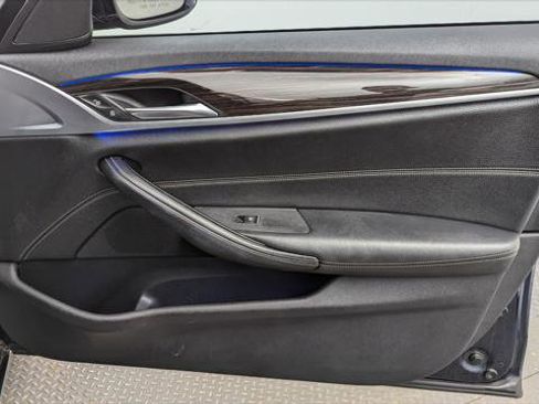 Used 2017 BMW 530i image 23