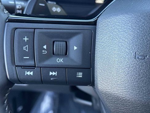 Used 2026 Nissan Rogue SL image 22