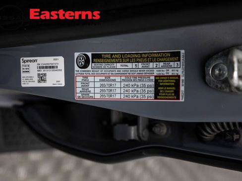 Used 2023 Nissan Frontier PRO-4X w/ Technology Package AWD/4WD image 30