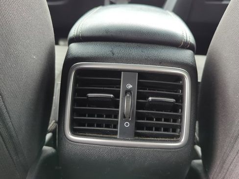 Used 2018 Kia Sportage LX FWD image 19