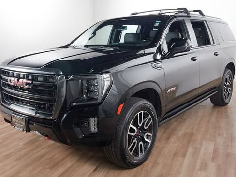 Used 2021 GMC Yukon XL AT4 w/ AT4 Premium Plus Package AWD/4WD image 1