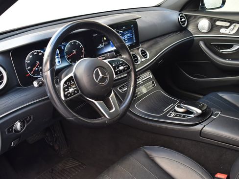 Used 2020 Mercedes-Benz E 350 Sedan w/ Parking Assistance Package image 17