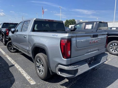 Used 2025 GMC Sierra 1500 SLT AWD/4WD image 10