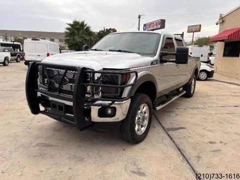 Used 2016 Ford F250 Lariat w/ Lariat Ultimate Package image 3