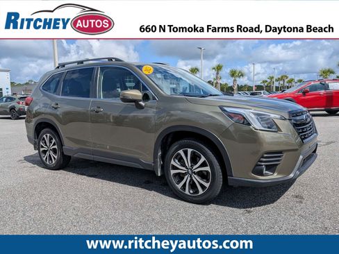 Certified 2023 Subaru Forester Limited AWD/4WD image 1