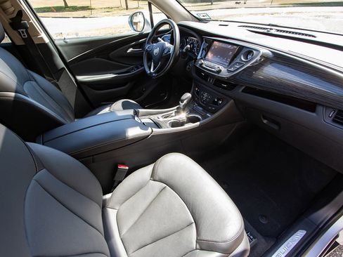 Used 2017 Buick Envision Premium image 21