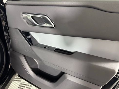 Certified 2025 Land Rover Range Rover Velar S image 28