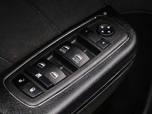 Used 2022 Dodge Charger SXT w/ Blacktop Package image 49