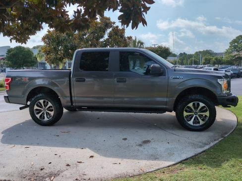 Used 2019 Ford F150 XL w/ Equipment Group 101A Mid AWD/4WD image 11