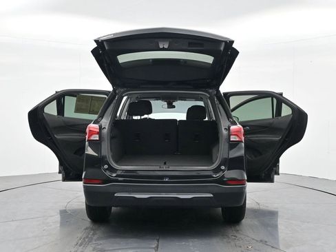 Used 2023 Chevrolet Equinox LT image 36