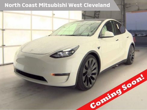 Used 2023 Tesla Model Y Performance AWD/4WD image 1