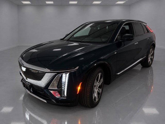 Used 2024 Cadillac Lyriq Tech w/ Driver Assist Package AWD/4WD image 15