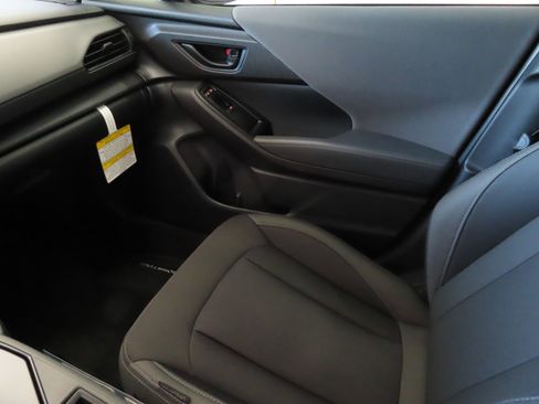 New 2026 Subaru Crosstrek 2.5i Premium AWD/4WD image 18