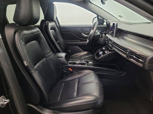 Used 2022 Lincoln Corsair AWD w/ Equipment Group 101A image 21