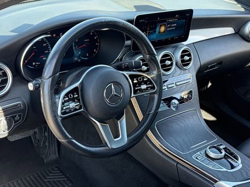 Used 2021 Mercedes-Benz C 300 Sedan image 23