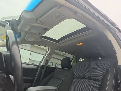 Used 2019 Subaru Outback 2.5i Premium AWD/4WD image 16