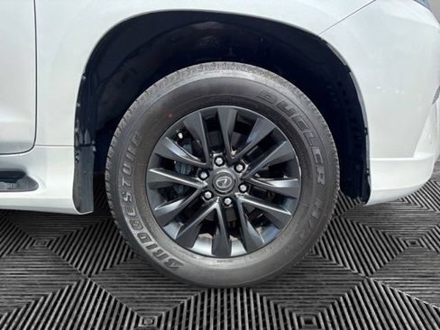 Used 2023 Lexus GX 460 Premium AWD/4WD image 33