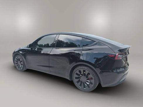 Used 2022 Tesla Model Y Performance AWD/4WD image 4