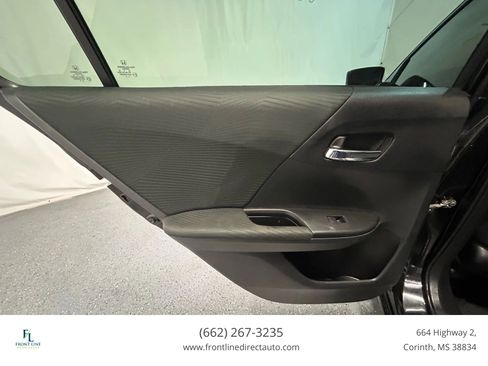 Used 2015 Honda Accord LX image 19